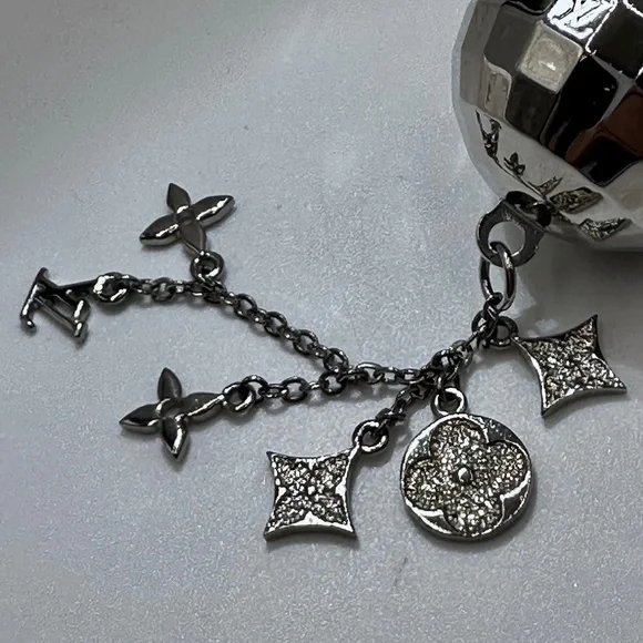Louis Vuitton "Disco Ball" Bag Charm AUTHENTIC - Picture 6 of 16